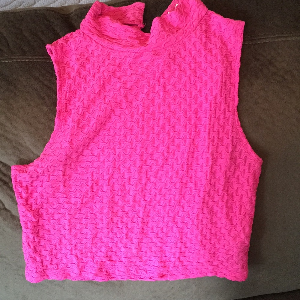 Pink crop halter